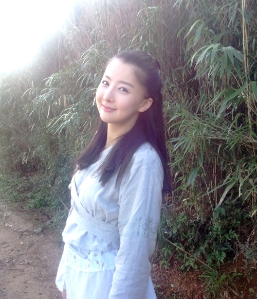 장윤서 연예인 / ’닉쿤 목마녀’ 장윤서, ’시트릿가든’ 윤상현에 일본어 도전장?