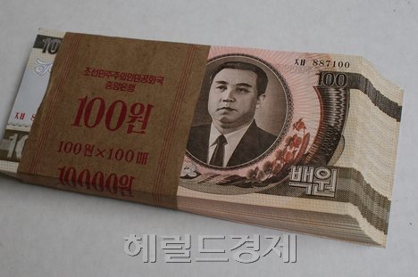 토토사이트 마초돈 / 식량난, 전력난...北에서는 ‘토토사이트 마초 선물’까지 돈으로…