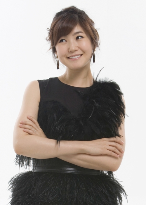 케이블 채널 스토리온의 뷰티 서바이벌 리얼리티 ’뷰티 워’에서 MC를 맡고 있는 토토사이트 클럽비이 미쓰에이의 ‘Bad Girl Good Girl’ 안무를 깜짝 선보인다.