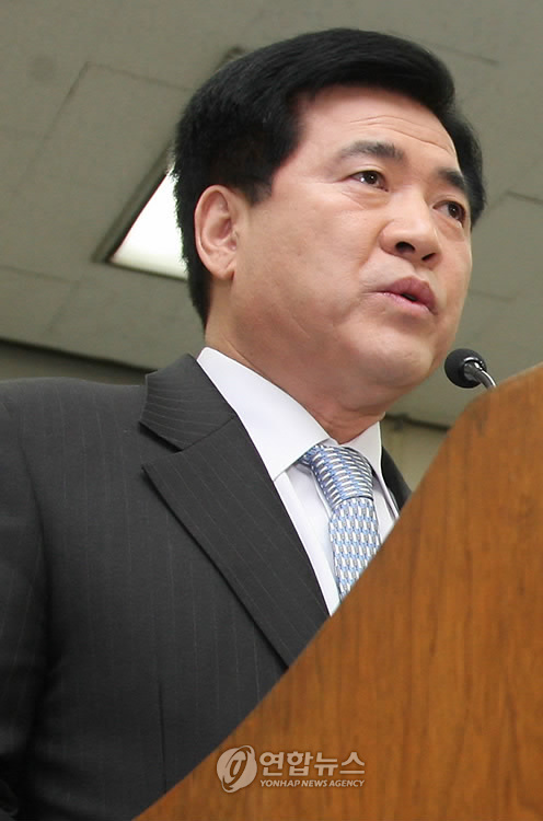 Kang Hee-rak
Kang Hee-rak
