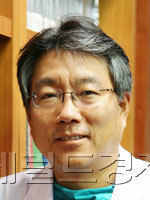 박승정,아산병원 심장병원장 / 유한재단, 제9회 ‘유일한상’ 시상…박승정 아산병원 심장병원장 수상