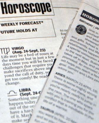 (AFP-Yonhap News)
Give me back my sign! Horoscope readers at witter / 점성술, 사인