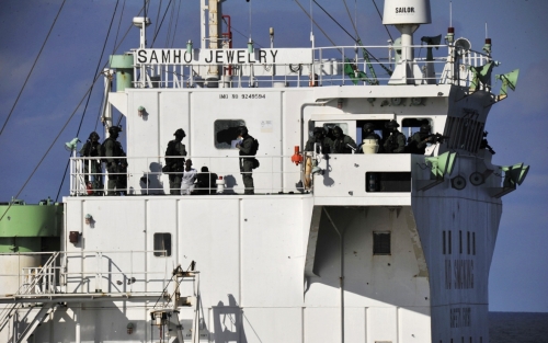 South Korean naval special forces detain Somali pirates on the Samho Jewelry vessel in the Arabian Sea January 21, 2011. (The Republic of Korea Navy)