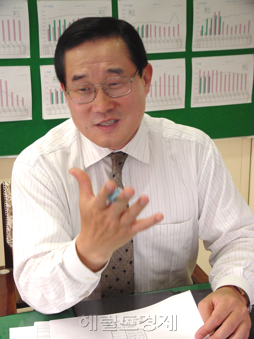 이성 대우일렉트로닉스 (대표이사 사장) / 대우일렉 “백색가전 전문기업 탈바꿈 후 흑자기업 됐어요” ... 이성 사장 "올해 새로운 재탄생의 원년"-copy(o)1