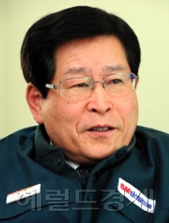 임선진 남선알미늄 (대표) / (4일생생)<설 이후 코스피 유망주③>남선알미늄, TK케미칼 상장 평가익만 170억원