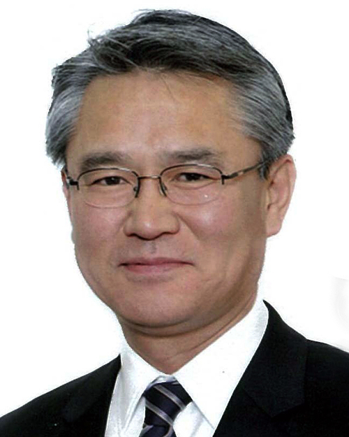 <YONHAP PHOTO-0484> 외교부 1차관에 박석환씨 (서울=연합뉴스) 8일 외교통상부 1차관에 내정된 박석환 주베트남 대사. 2011.2.8/2011-02-08 10:39:54/ <저작권자 ⓒ 1980-2011 ㈜연합뉴스. 무단 전재 재배포 금지.>
Park Suk-hwan