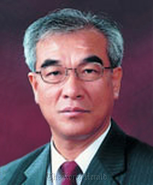Choe Kwang-shik, new administrator of the Cultural Heritage Administration. Yonhap News