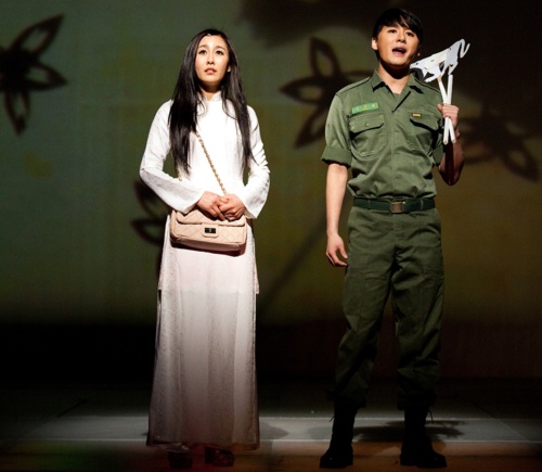 A scene of Gabriel (Daniele Gatti) in musical “The Mission”  Sang Sang Musical Company