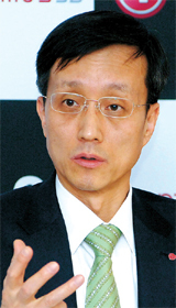 박종석 기업인/ 박종석 부사장 “LG스마트폰 부진은 혁신부족 탓”