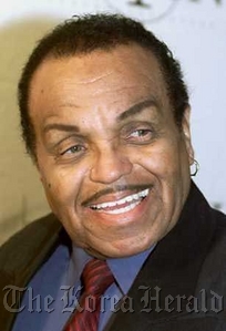 Joe Jackson
Joe Jackson