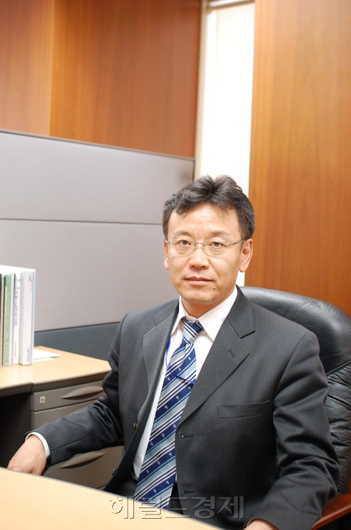 김기홍 네오플럭스 sprit 토토사이트 / (피플)경영도 한류바람, 해외 혁신 전도사..김기홍 네오플럭스 sprit 토토사이트