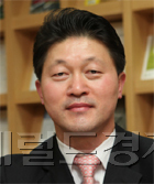 하용현, 현대증권 투자컨설팅센터장 / (재테크 칼럼)“증시 상승 전환 가능성 높아...IT , 금융, 내수株 관심”