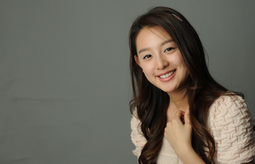 영화배우 김지원.<br />이상섭기자/babtong@heraldm.com 2011.02.25
영화배우 김지원.
이상섭기자/babtong@heraldm.com 2011.02.25
영화배우 김지원.
이상섭기자/babtong@heraldm.com 2011.02.25