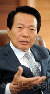 노희찬, 삼일방직 (대표)/ ‘연임’ 노희찬 섬산련 회장 한국섬유 미래를 말하다