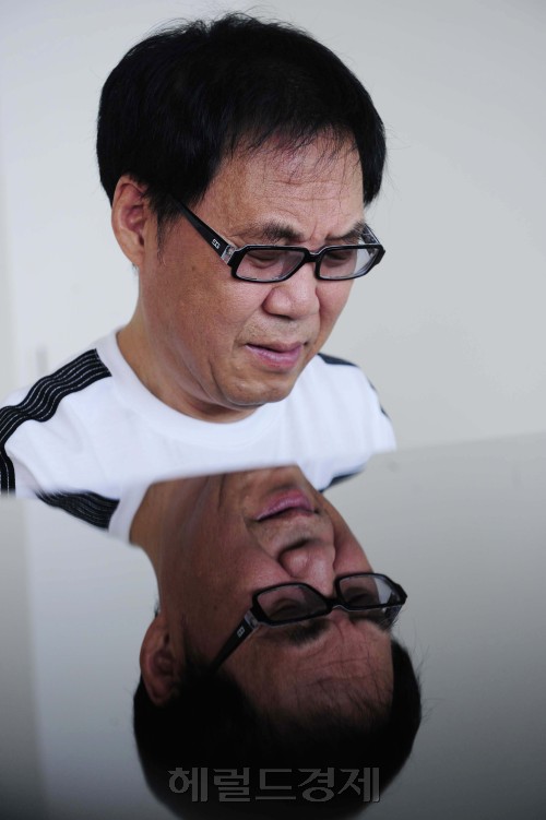 가수 토토사이트 블랙티비. 박해묵기자 mook@heraldm.com/2008.07.01
가수 토토사이트 블랙티비. 박해묵기자 mook@heraldm.com/2008.07.01