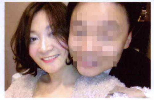 '상하이 스캔들'의 중심에 서있는 덩신밍.<동아일보 제공>
'상하이 스캔들'의 중심에 서있는 덩신밍.<동아일보 제공>