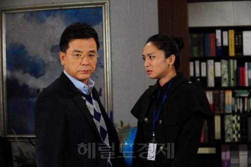 강석우 강만홍 탤런트 영화배우, 박정아 가수 탤런트/ ‘웃어라 위너 토토 졸작 1위가 될 것인가?-copy(o)1-copy(o)3