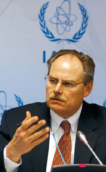 제임스 라이언스  IAEA 핵시설 안전 책임자/Nuclear catastrophe looms in Japan