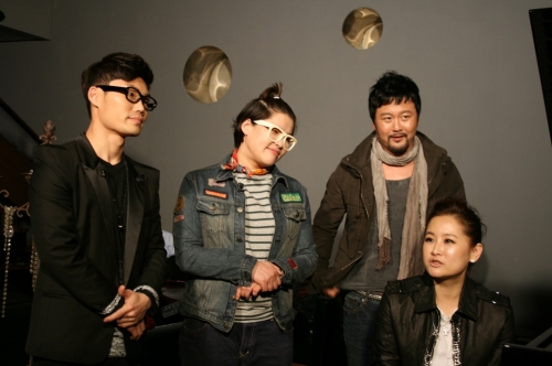김범수 가수, 이영자 이유미 MC 개그우먼, 공형진 영화배우 탤런트, 쪽티비 스포츠토토 가수 작곡가 tvN]택시_쪽티비 스포츠토토 / 쪽티비 스포츠토토,“이병헌, 가수 해도 성공할 것”