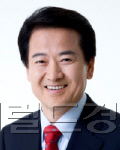 정동영 국회의원, 전 정무직공무원/정동영 / 토요생생)鄭 강연정치ㆍ민생체험 ㆍ丁 4월 대선캠프 오픈...손학규 유시민 경쟁에 빨라진 보폭