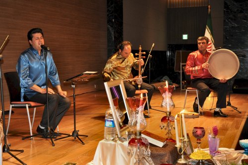 Iranian traditional musical troupe Pegah (Yoav Cerralbo/The Korea Herald)