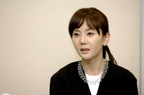 염정아 영화배우 미스코리아 201103151652531_4 / <서병기 대중문화>염정아, 2단계 콤보 변신 어떻게 이뤄졌나?