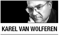 카렐 볼페렌(Karel van Wolferen) 기자, 작가, 교수(네덜란드)/[Karel van Wolferen] Japan’s new model political leadership