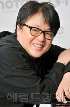 김형석 / “아시아의 버클리음대로 키우고 싶다” 작곡가 김형석 케이노트온라인 대표