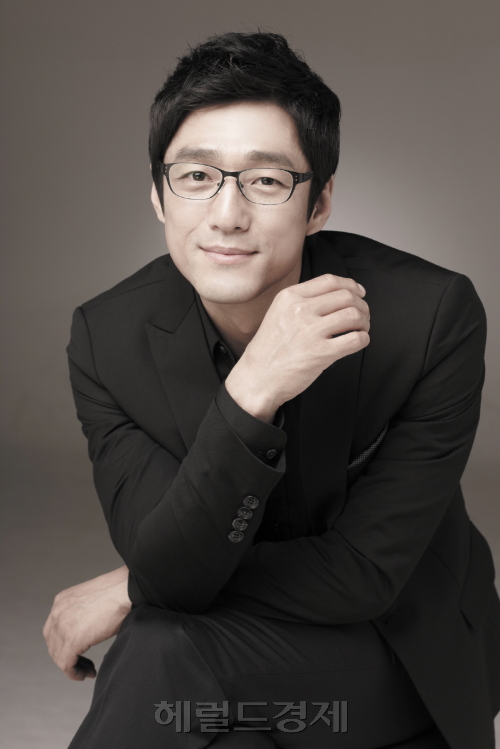 지진희 탤런트, 영화배우/크기변환_01-0217 / 지진희, 첫 더빙 애니메이션 ‘토마스와 친구들-극장판3’