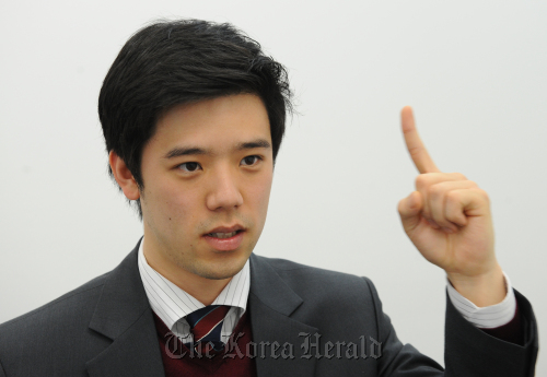 그루폰코리아 황희승대표.<br />이상섭기자/babtong@heraldm.com 2011.03.28
Groupon Korea CEO Hwang Hee-seung. Lee Sang-sub/The Korea Herald