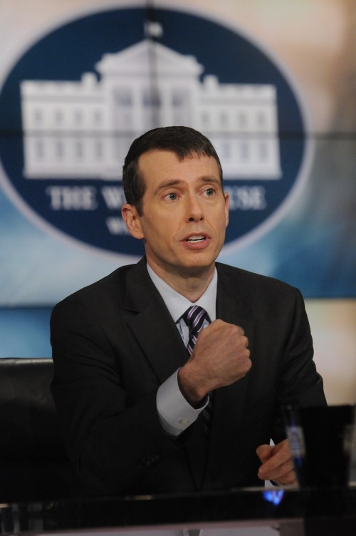 <YONHAP PHOTO-0102> In this photo released by NBC David Plouffe, White House Senior Adviser, is interviewed on NBC's "Meet the Press" in Washington Sunday, April 10, 2011. Plouffe said President Barack Obama will lay out new plans this week to reduce the federal deficit in part by seeking cuts to government programs for seniors and the poor. "You're going to have to look at Medicare and Medicaid and see what kind of savings you can get," Plouffe said of health care programs for the elderly and needy. (AP Photo/NBC, William B. Plowman) NO ARCHIVES. NO SALES. /2011-04-11 05:58:45/ <저작권자 ⓒ 1980-2011 ㈜연합뉴스. 무단 전재 재배포 금지.>
White House Senior Adviser David Plouffe is interviewed on NBC’s “Meet the Press” in Washington on Sunday.
AP-Yonhap News