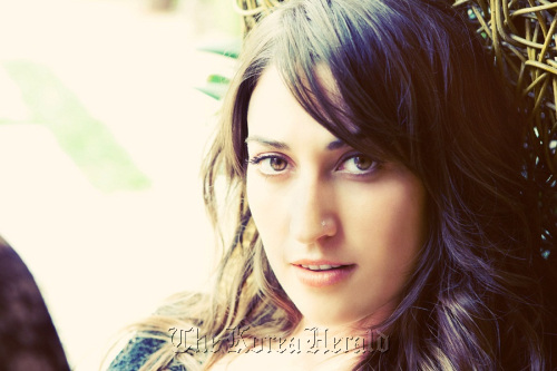 U.S. singer-songwriter Sara Bareilles 9 Entertainment