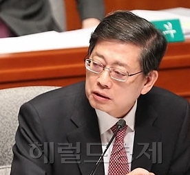 김황식 국무총리/ 金총리 “과학벨트, 하루빨리 선정할 것”