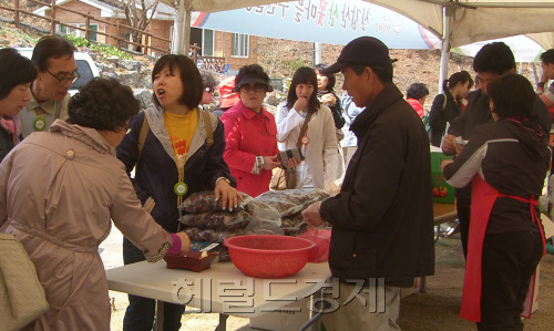 충남 청양산꽃토토사이트 db 해킹.
정희조 기자/checho@heraldm.com 110405
충남 청양산꽃토토사이트 db 해킹. <br alt=