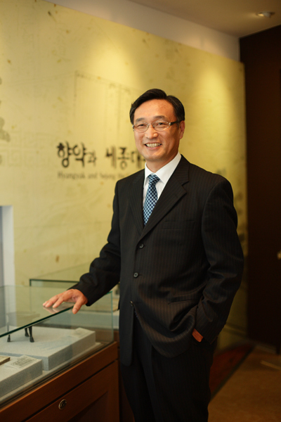 김기옥 한국한의학연구원장 / 한의학의 변신은 무죄, 김기옥 한국한의학연구원장, “세계로 뻗는 한의학 강국 꿈꾼다”