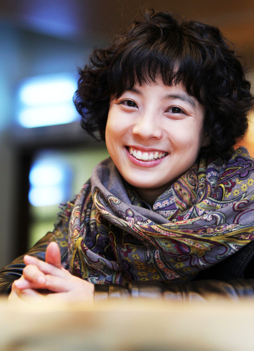 최인경 연극배우/ ▲헤경만배포ㆍ마크금지<포토뉴스>맑은 미소 최인경