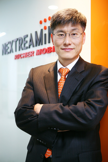 임일택 넷스트리밍 대표는 글로벌 전문가들이 모인 글로벌 강소기업을 만드는 게 꿈이다. 그의 꿈은 퀄컴과의 대치상태를 극복하고 오히려 양사 관계를 글로벌 협력 파트너로 뒤바꿔 버린 그의 열정과 노력을 통해 차근차근 현실화되어 가고 있다.