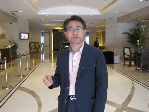 표영길 수석밀레니엄(골든블루) 중국법인장/유통(사이드)“골든블루, 대한민국을 대표하는 글로벌 위스키로 키워야죠”…표영길 수석밀레니엄 중국법인장 인터뷰 -copy(o)1