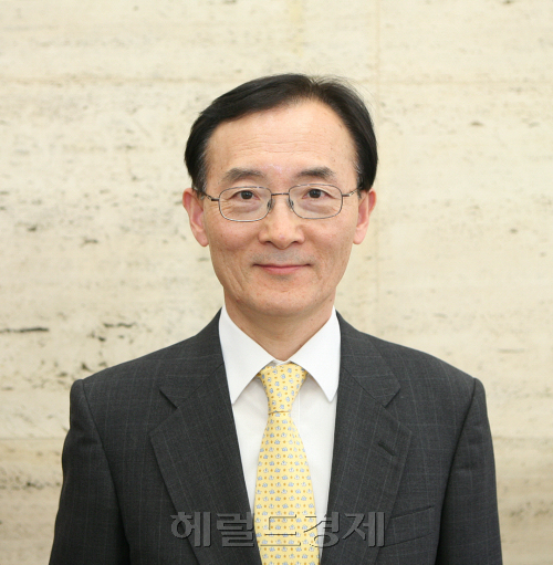 김원근 한국산업은행 부행장 / 동양종금證, 前 산업은행 부행장 김원근씨 상임고문 영입