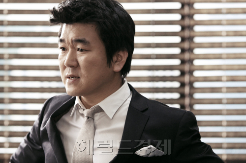 윤제문 연극배우, 영화배우 / 뮤직 토토사이트 드라마 살린다, 윤제문 배수빈 -copy(o)2