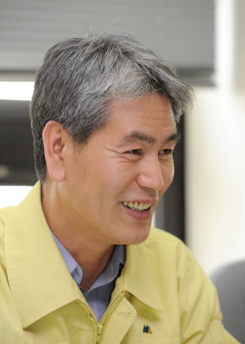 이현복 산림청 산불방지 과장/ (이사람) 산불도 현장에 답이 있다 … 이현복 산림청 산불방지 과장