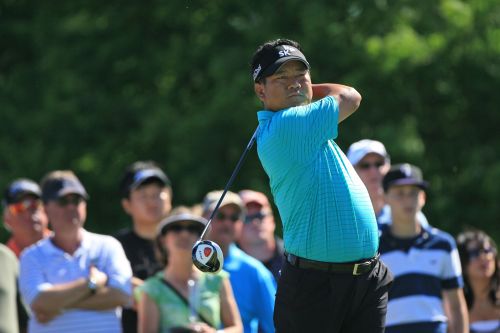 <YONHAP PHOTO-0749> NEW ORLEANS, LA - APRIL 28 : K.J. Choi of South Korea hits his tee shot on the 13th hole during the first round of the Zurich Classic at the TPC Louisiana on April 28, 2011 in New Orleans, Louisiana. Hunter Martin/Getty Images/AFP== FOR NEWSPAPERS, INTERNET, TELCOS & TELEVISION USE ONLY == /2011-04-29 08:33:12/ <저작권자 ⓒ 1980-2011 ㈜연합뉴스. 무단 전재 재배포 금지.>
K.J. Choi of South Korea hits his tee shot on the 13th hole during the first round of the Zurich Classic at the TPC Louisiana on April 28, 2011 in New Orleans, Louisiana. AFP-Yonhap News