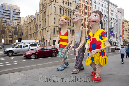 “Boom Family” by Sunff Puppets
“Boom Family” by Sunff Puppets