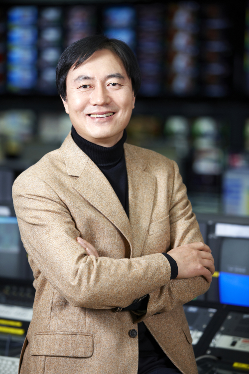 최상주 방송전문기업 KMH 회장 / _91 (1) / <생생코스닥> ‘19禁’ 떼어낸 KMH, 오는 25일 코스닥 상장