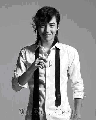 Jang Geun-suk장근석 영화배우/20110503001044 / Jang tops Japan’s Oricon on debut week