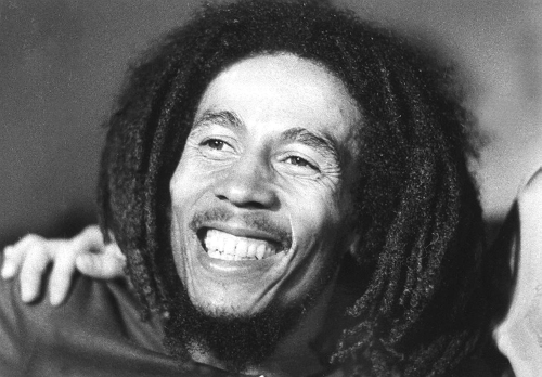 <YONHAP PHOTO-1825> TO GO WITH AFP STORY BY Anthony Foster (FILES) An unlocated file photo taken in 1976 shows Jamaican reggae star Bob Marley, who died 11 May 1981 at the age of 36 at Cedars Sinai hospital in Miami following a cancer. Bob Marley's musical legacy may be waning 30 years after his death as Jamaica's youth prefers dancehall to reggae, but the singer remains a cult, if highly commercialized, figure. Marley has become a merchandiser's dream, with everything from shoes to snowboards bearing his image, but his friends say it would be tragic if his message of justice for the oppressed gets lost to corporate greed. AFP PHOTO / STR /2011-05-08 15:05:32/ <저작권자 ⓒ 1980-2011 ㈜연합뉴스. 무단 전재 재배포 금지.>
Jamaican reggae star Bob Marley, who died on May 11, 1981, at the age of 36 at Cedars Sinai hospital in Miami following a cancer.  AFP-Yonhap News