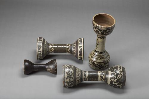 A part of Korea’s “first” string instrument, believed to be
from the first century B.C. (National Museum of Korea)