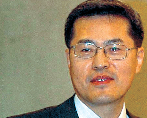 차용규 2004~2005.12 카작무스 대표이사 사장 / <투데이>1조 대박신화 ‘구리王’ 차용규 날개 꺾이나