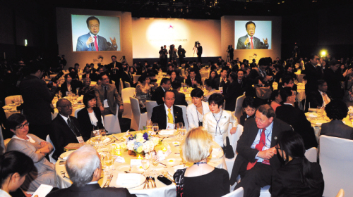 Assembly speakers and delegates attending the G20 Seoul Speakers’ Consultation listen to a welcoming speech by National Assembly Speaker and host Park Hee-tae at the Shilla Hotel in Seoul on Wednesday. (Yang Dong-chul / The Korea Herald)