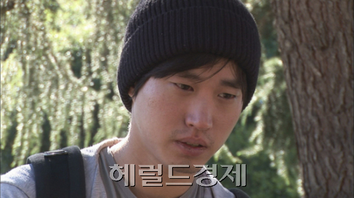 아바 토토사이트 (이선웅) 가수 / 돌아온 아바 토토사이트...“어항 속 물고기 같은 날들을 지나”